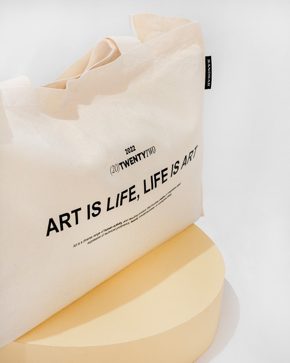 Art Is Life Tote Bag XL