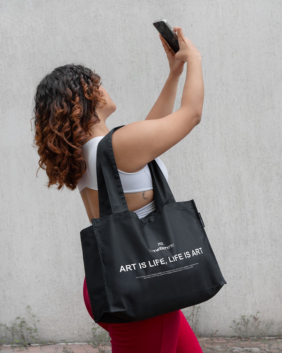 Art Is Life Tote Bag XL