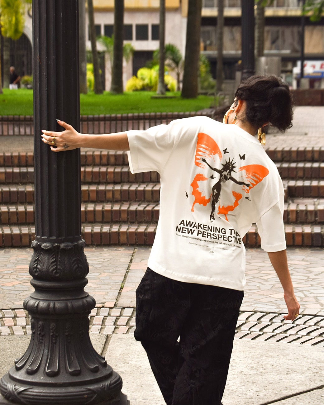 Camiseta Oversize Awakening