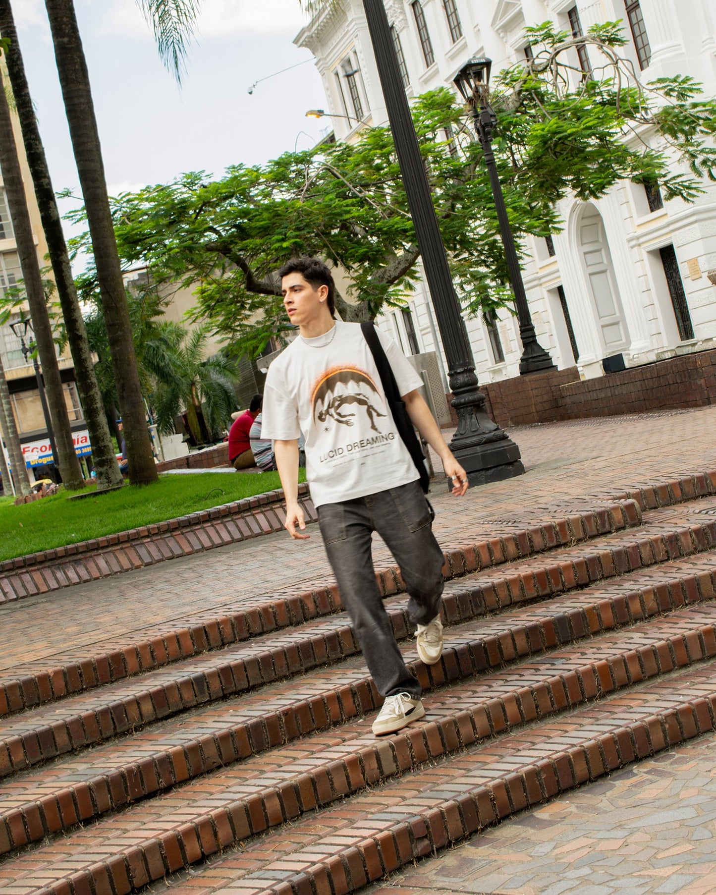 Camiseta Oversize Lucid Dreaming