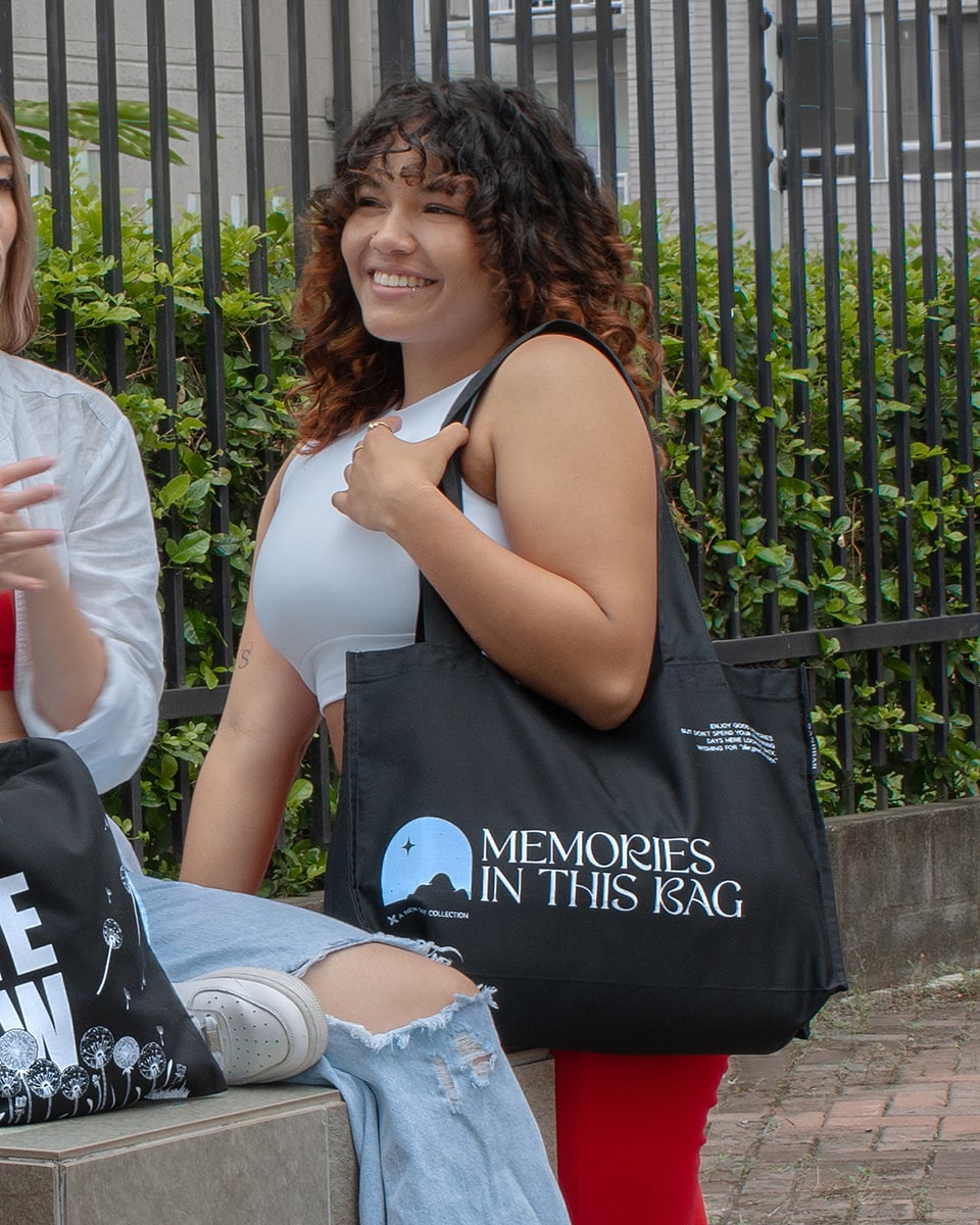 Memories In This Bag Tote Bag XL