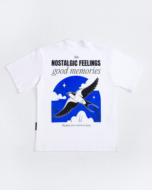 Camiseta Oversize Nostalgic Feelings